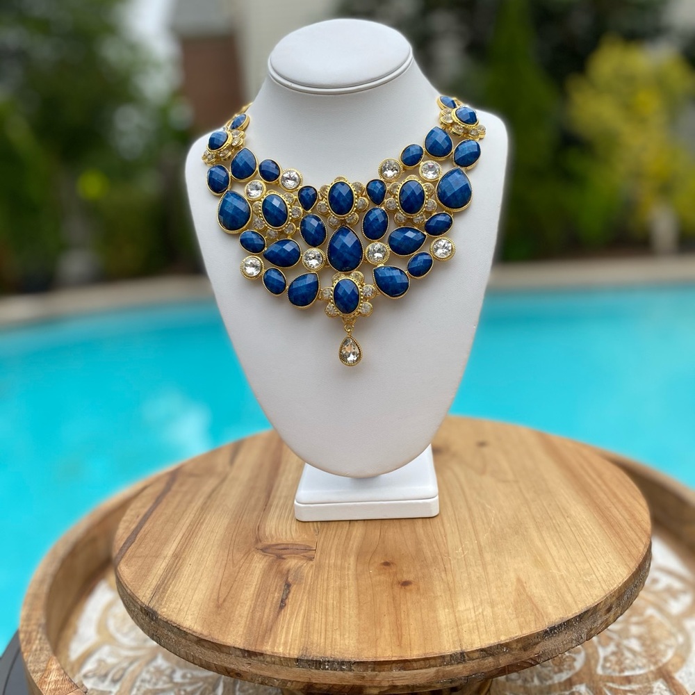 Amrita Singh NWT Blue & Austrian Crystal Necklace